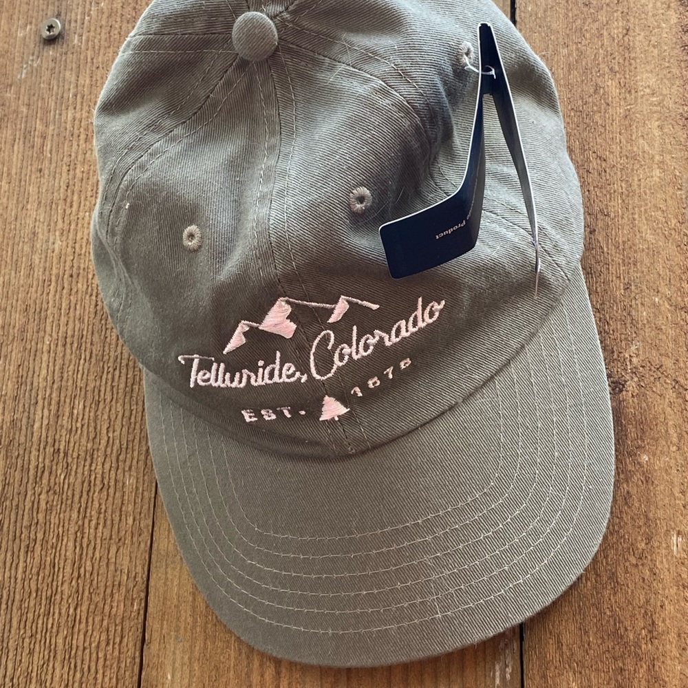 NWT Telluride, CO gray embroidered cap